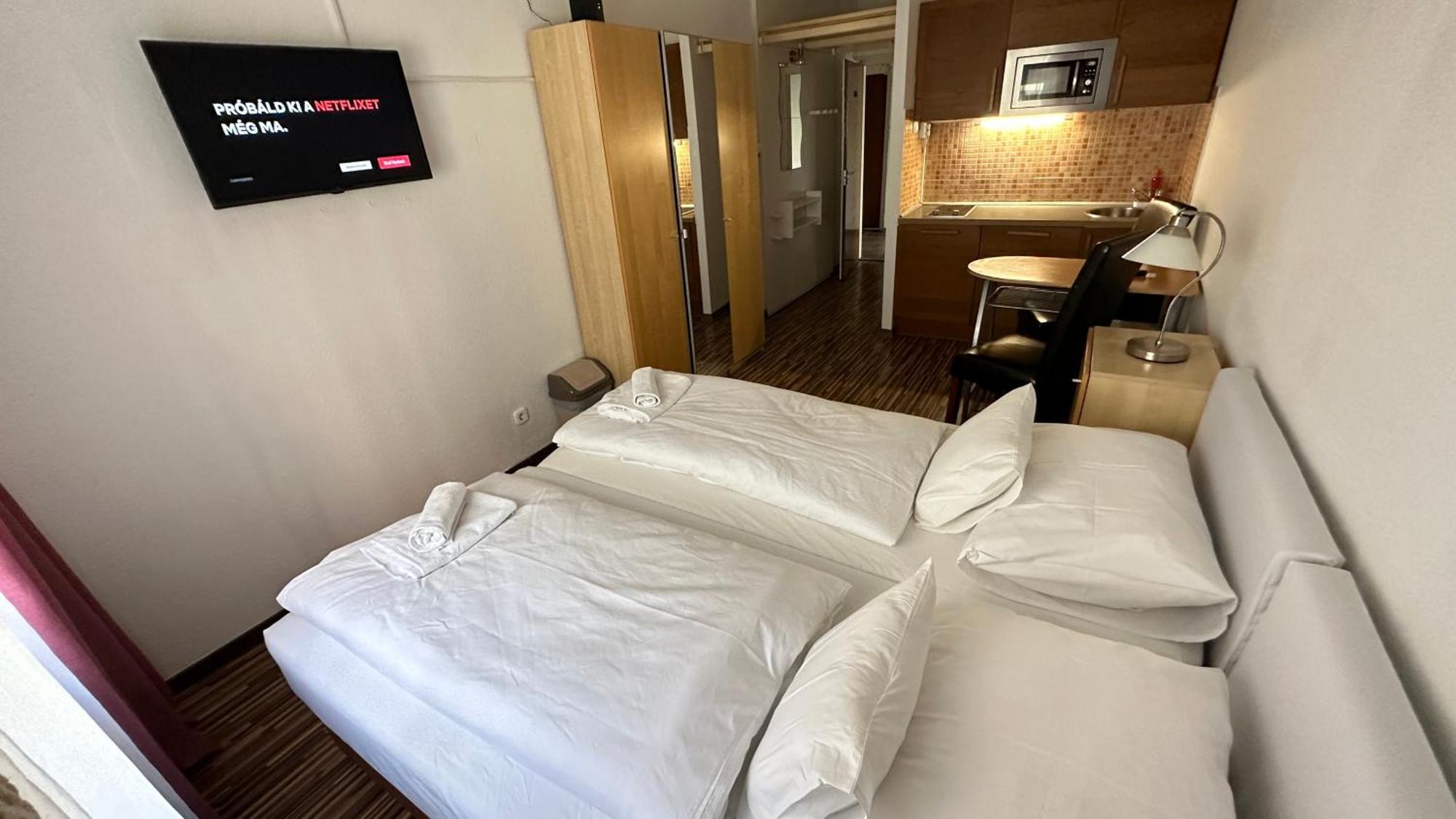 Hermina Apartmanok Westend بودابست المظهر الخارجي الصورة