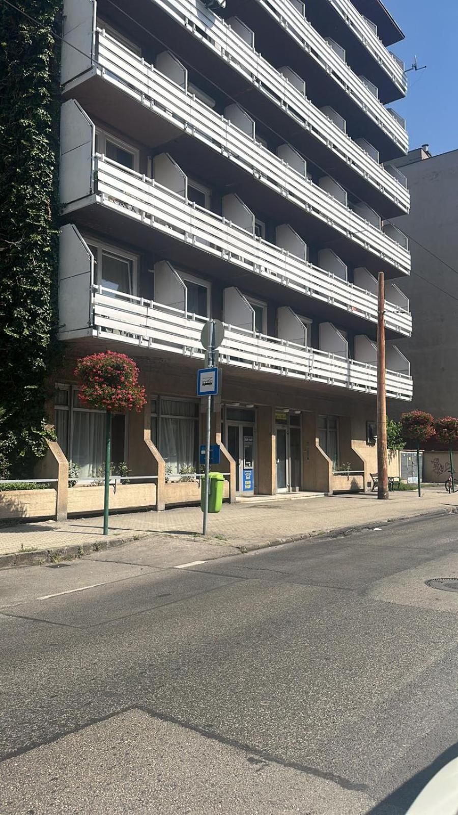 Hermina Apartmanok Westend بودابست المظهر الخارجي الصورة